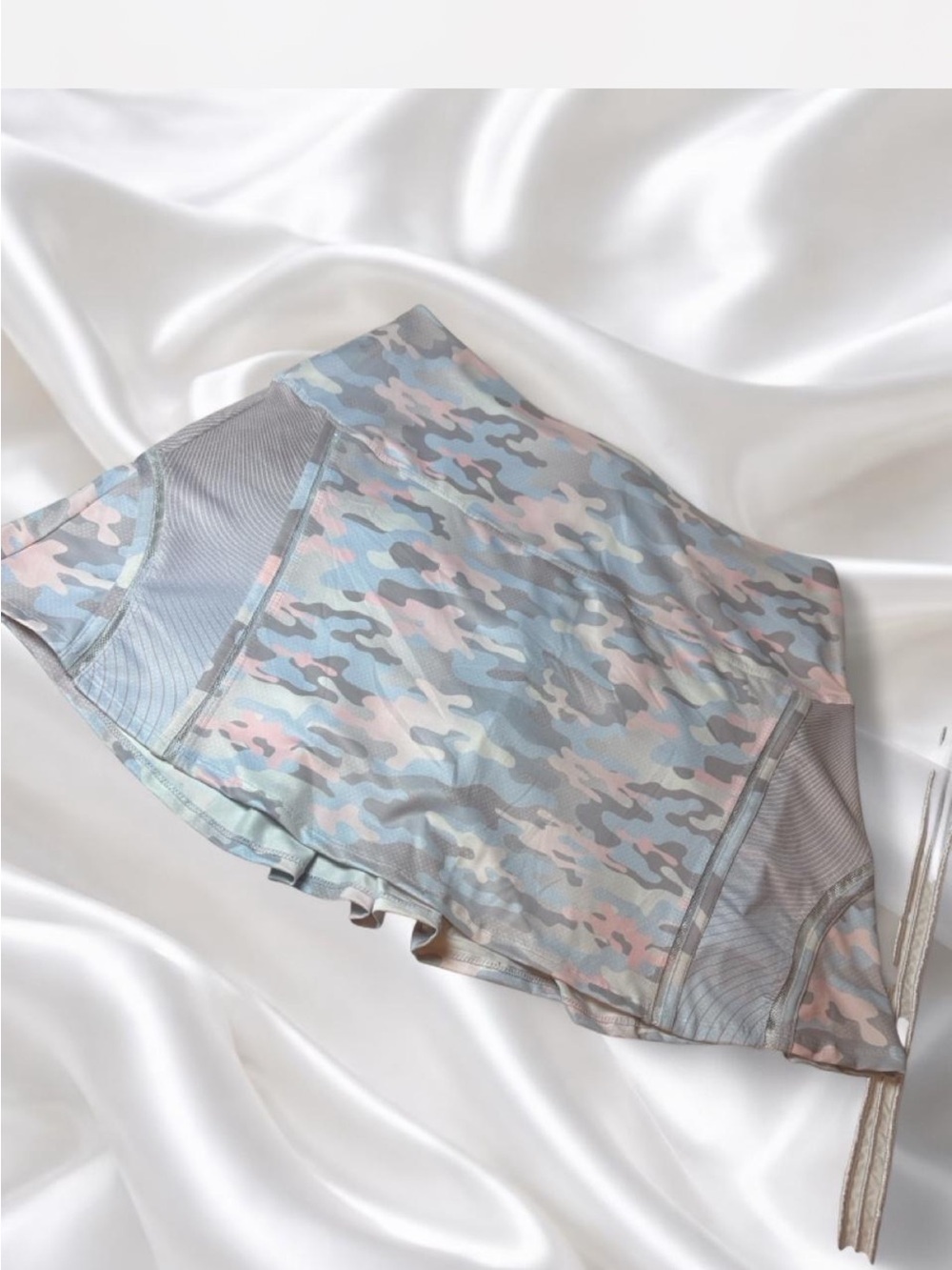Lucky In Love pastel camo tennis skirt size 12 large